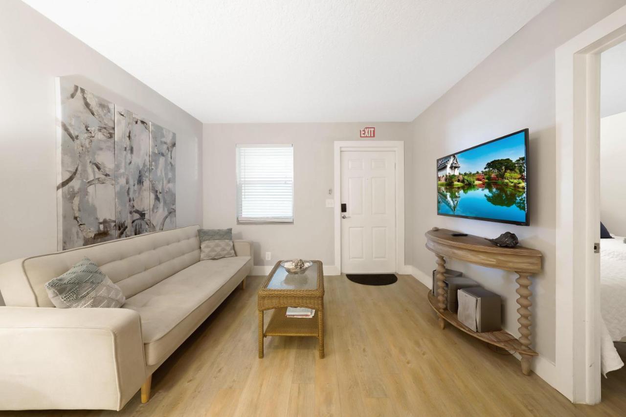 Beach Apart By Pmi Unit 2 West Palm Beach Exterior photo